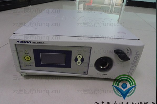STRYKER光源  X8000  通電無(wú)法開(kāi)機(jī)，顯示屏不亮 600小 水印 1152.jpg