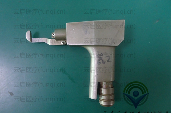 胸骨鋸 內(nèi)部連接部件斷，軸承組件壞 600小 水印 1207.jpg