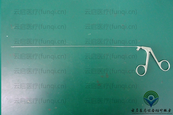 STORZ 26159 EHW 宮腔鏡剪刀 600小 水印 1081.jpg